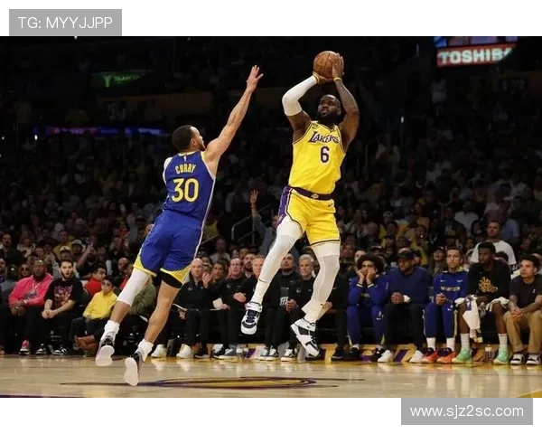 詹姆斯谈肘伤与后仰跳投的背后故事